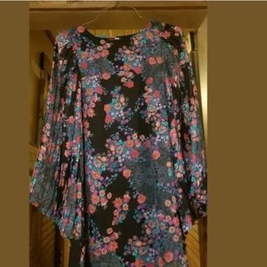Xhilaration Womens Dress Floral Bell Sleeve Size M